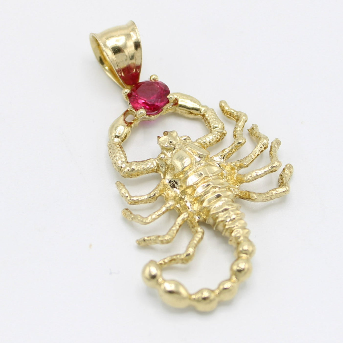 14k gold deals scorpion necklace