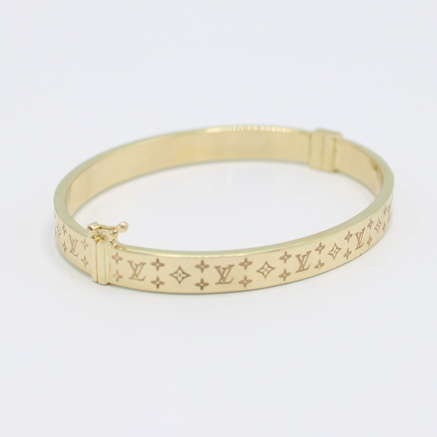 14K Stylish Bangle Yellow Gold