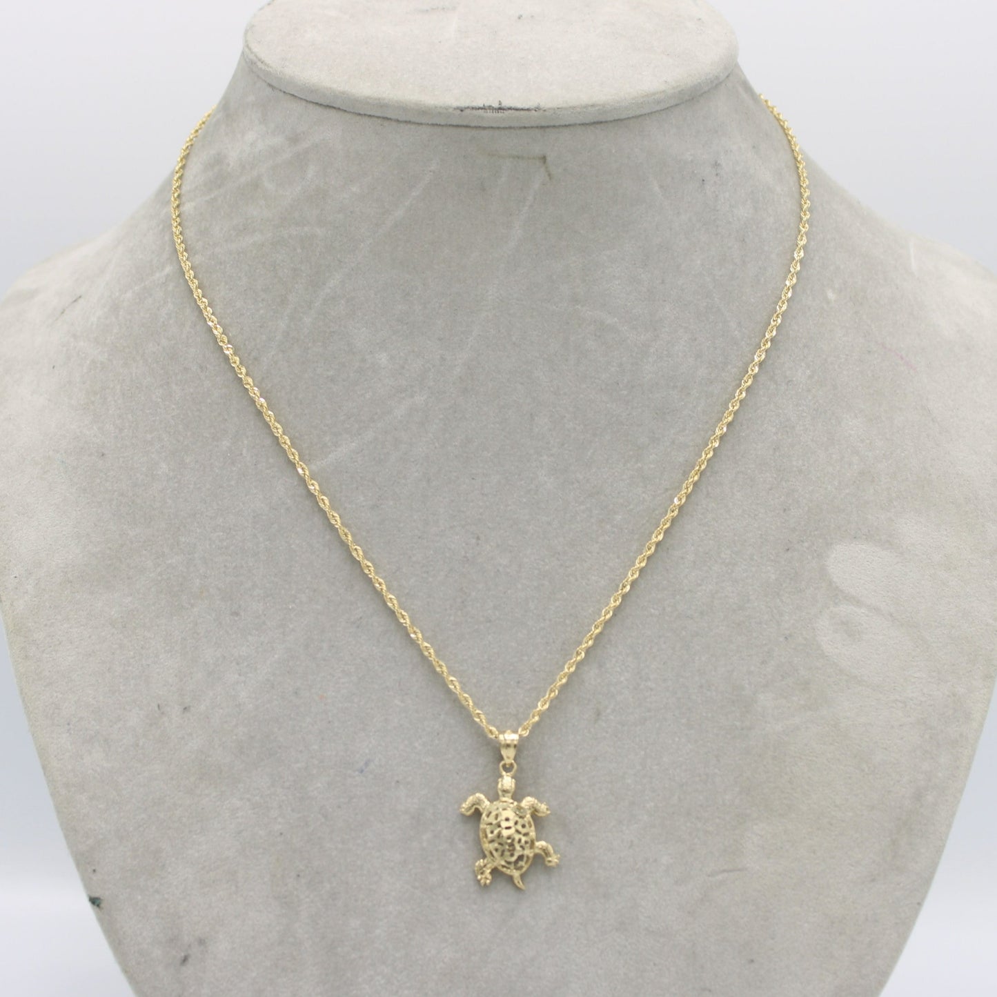 14K Turtle Pendant with Hollow Rope Chain (20")