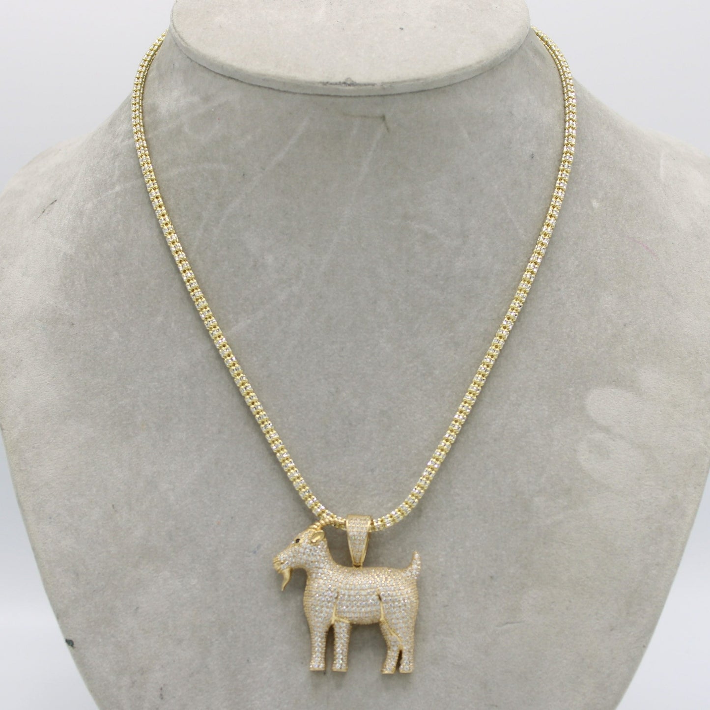 14K Goat Pendant with Ice Chain Yellow Gold