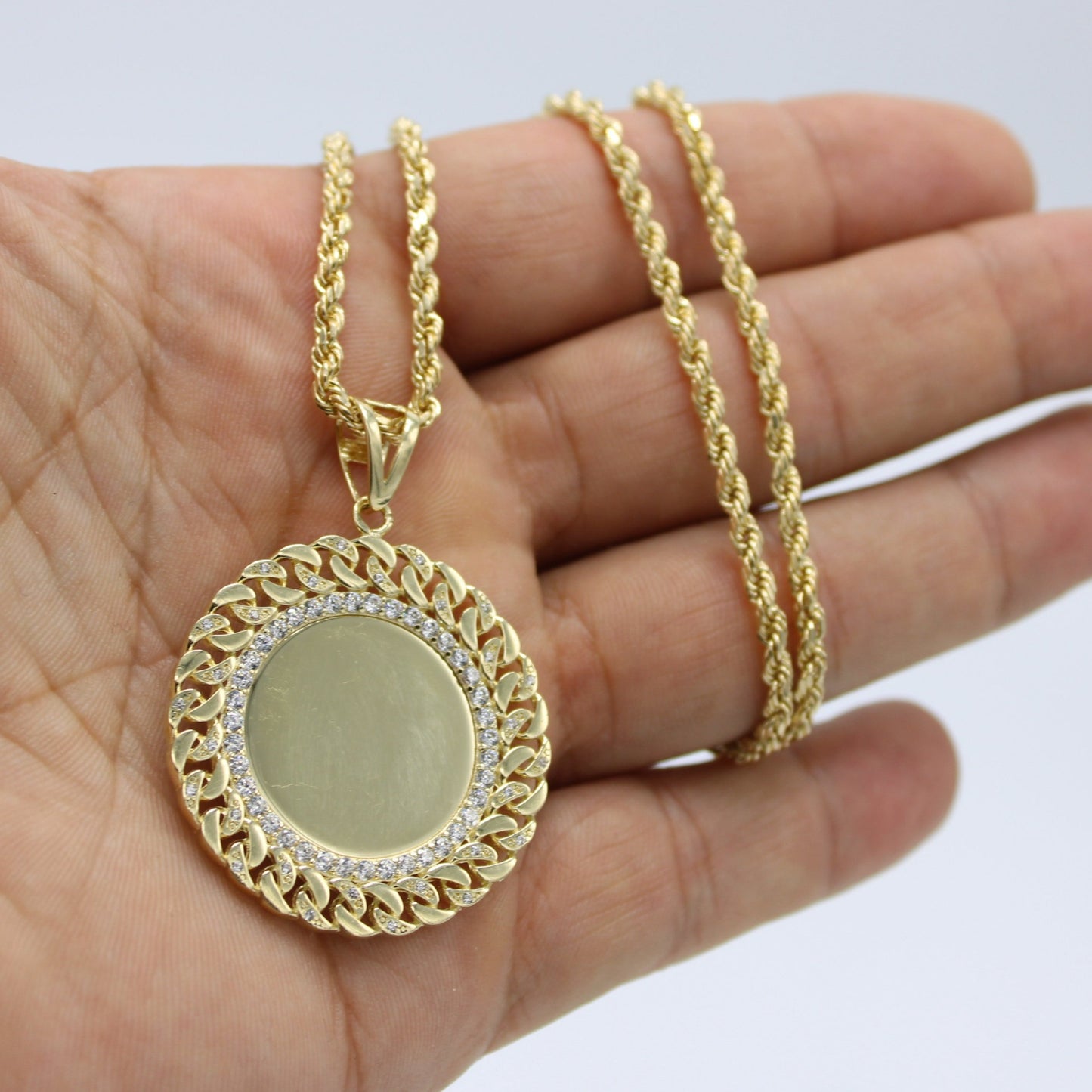 14K Round Picture Pendant Cz Stones with Rope Chain Yellow Gold