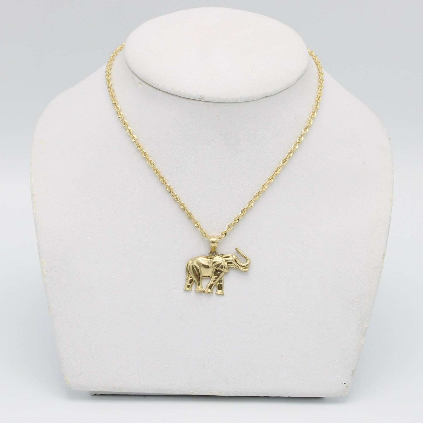 14K Elephan Pendant Cz Stones With Rope Chain Yellow Gold