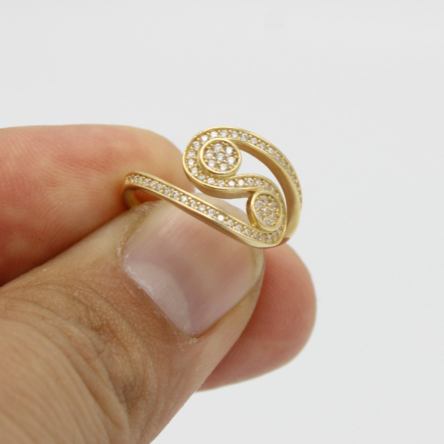 14K Yin and Yang Ring Cz Stone Yellow Gold