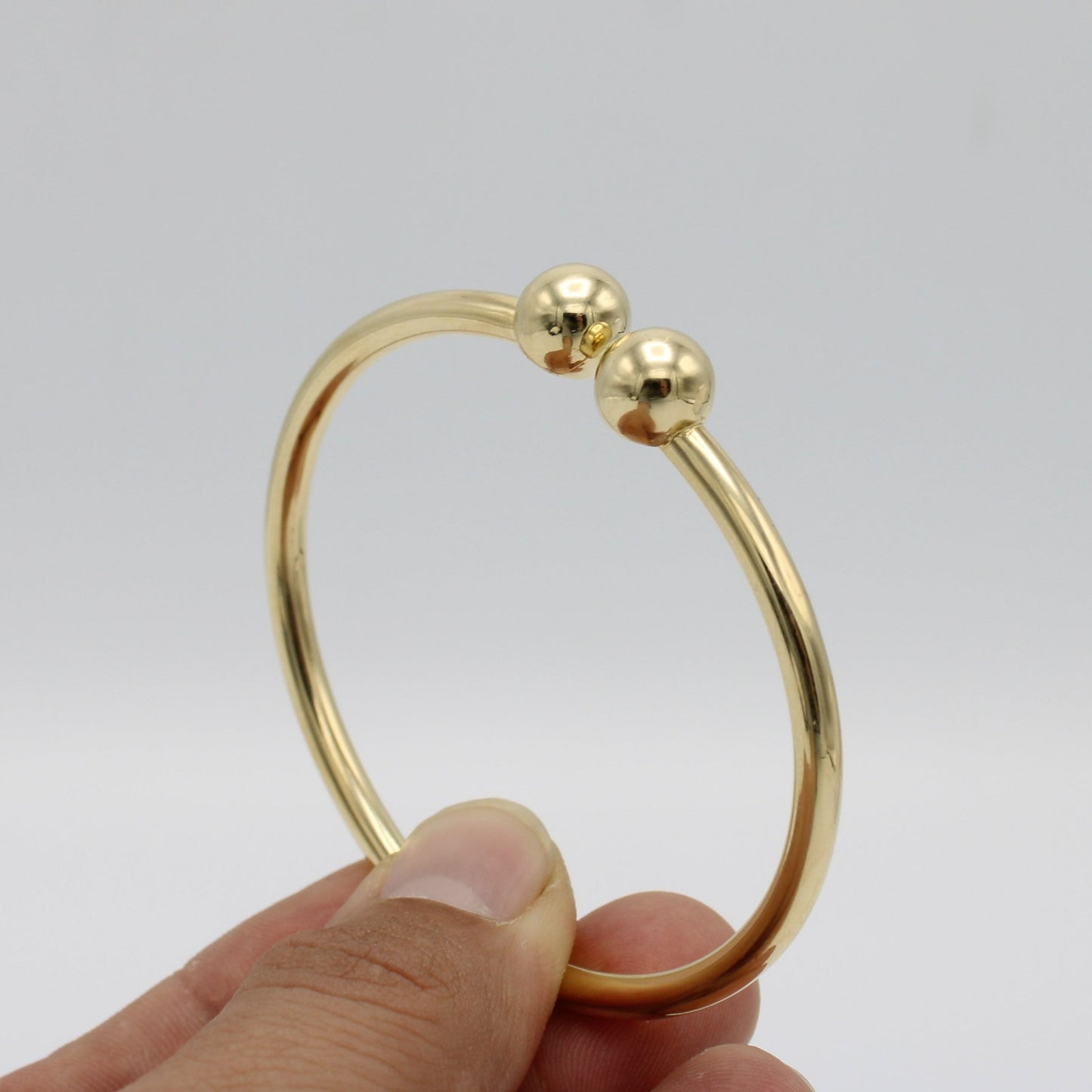 14K Unisex Bangle Yellow Gold