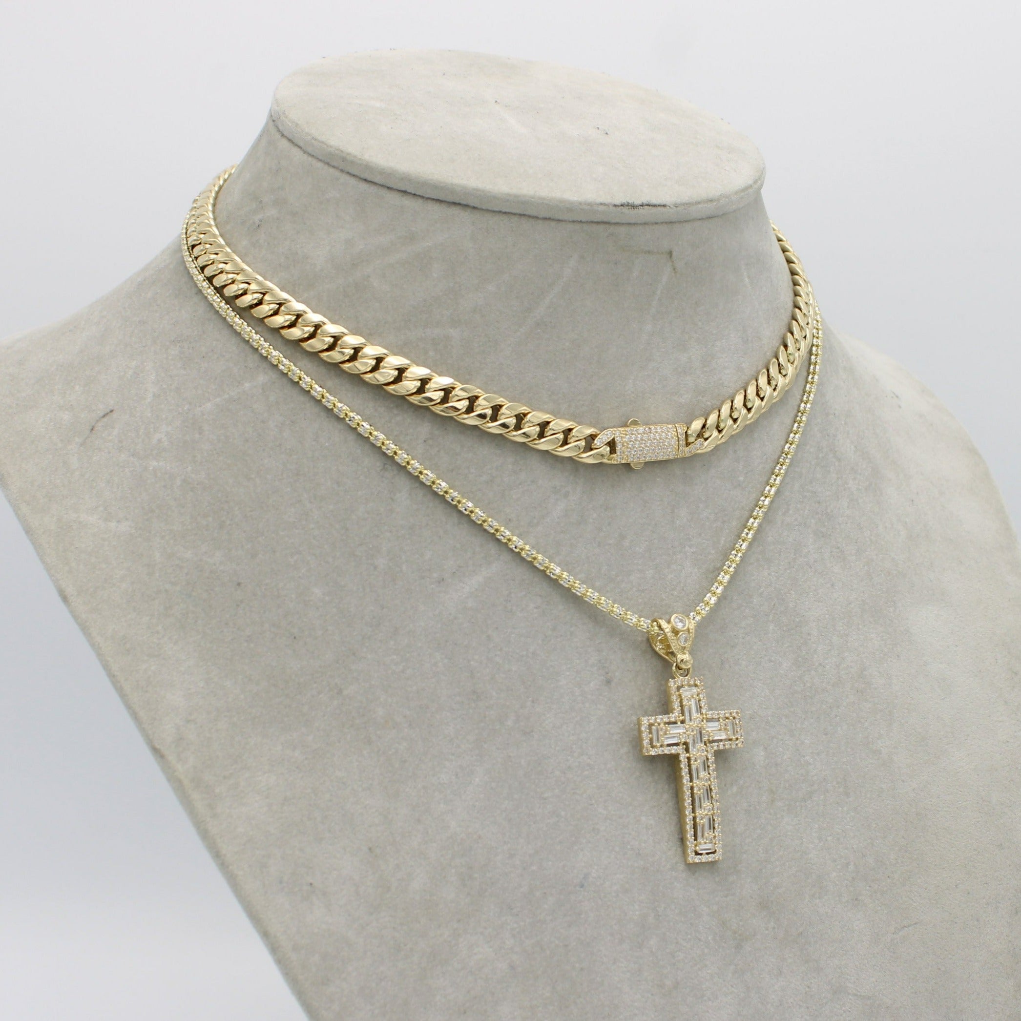 Popular CROSS CZ STONE 28” GOLD GP CUBAN NECKLACE NEW !!